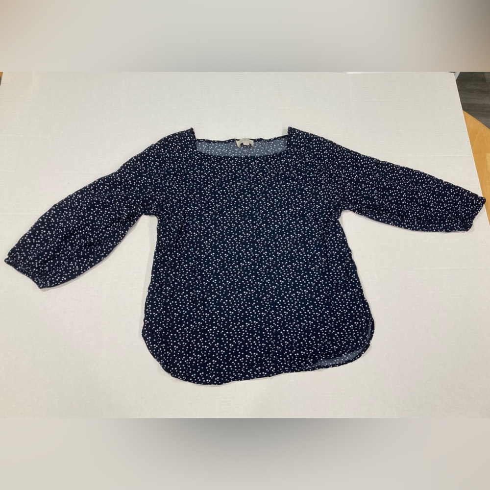 Loft 
M Dark Blue w light blue and white polka dots